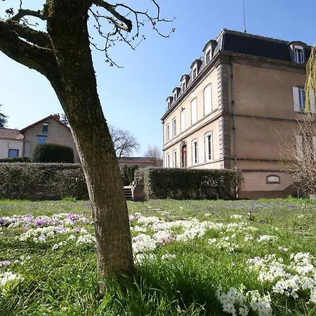 Bed & Breakfast Le Clos Des Noyers Combronde